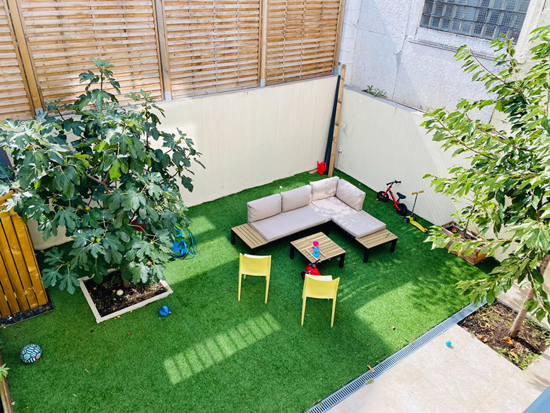 Maison - 237 m² - 7 pièces