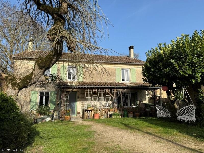 Maison - 150 m² - 5 pièces