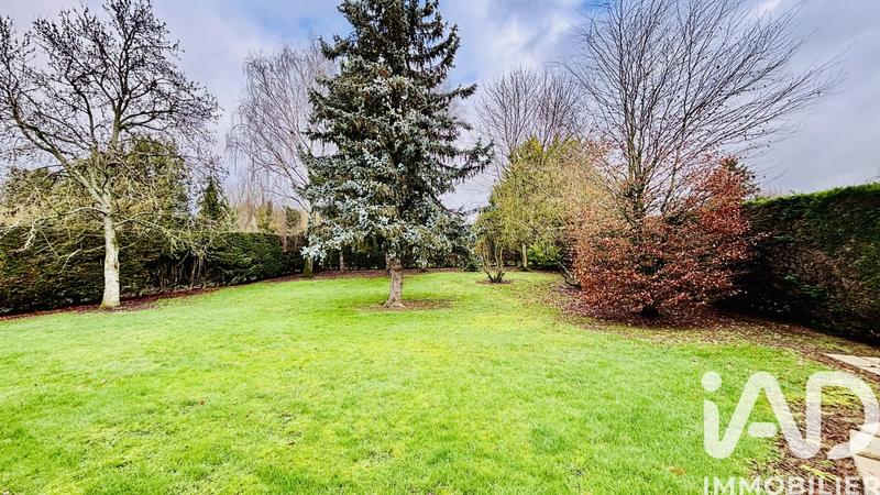 Maison - 180 m² - 8 pièces