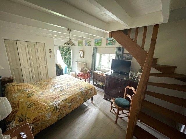 Maison ancienne - 250 m² - 10 pièces