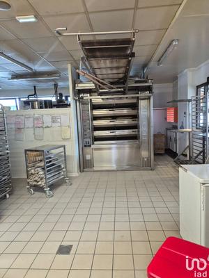 Local commercial - 220 m²