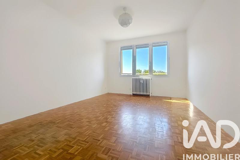 Appartement - 121 m² - 6 pièces