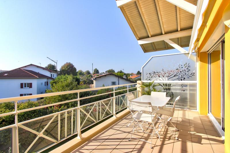 Appartement - 92 m² - 3 pièces