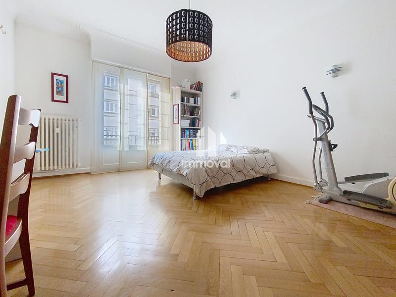 Appartement - 110 m² - 3 pièces