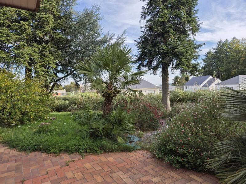 Maison - 184 m² - 8 pièces