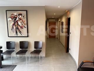 Local d'activités - 207 m² - 6 pièces