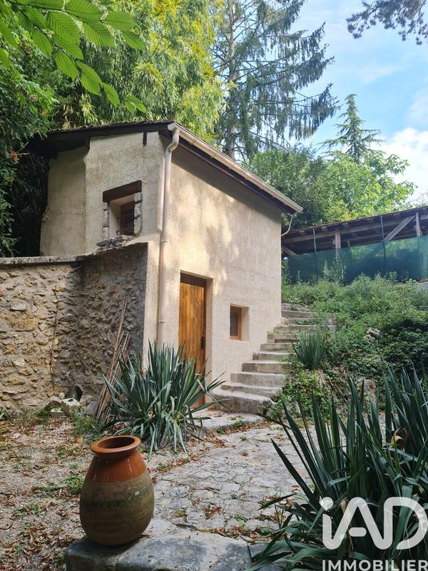 Maison - 160 m² - 8 pièces