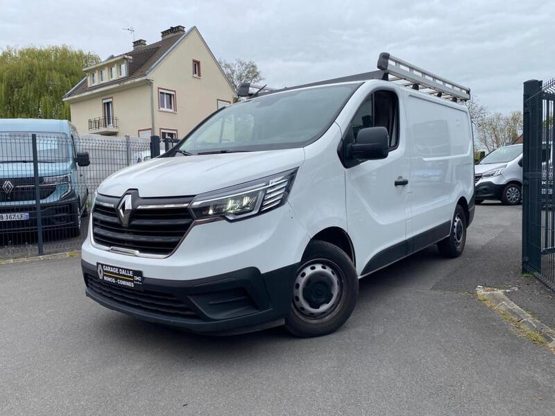 Renault Trafic 2.0 l blue dci 130 cv 2t8 L1 H1 confort Clim Bluetooth kit bois galerie 17000 ht