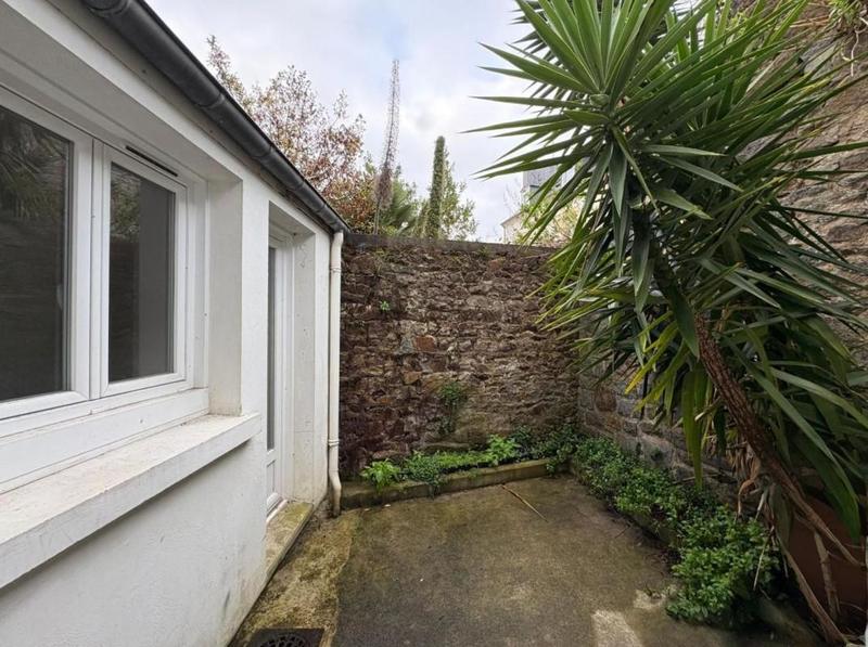 Maison - 98 m² - 4 pièces