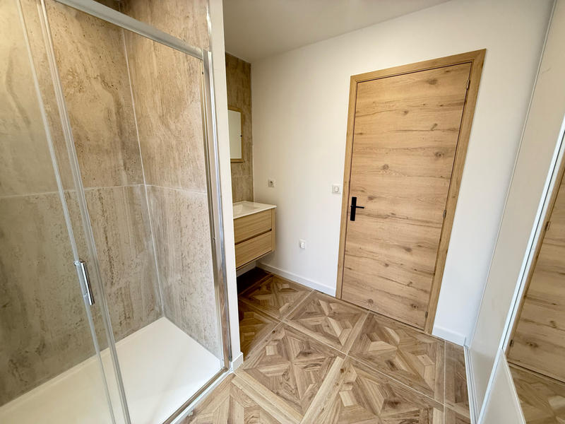 Appartement - 75 m² - 3 pièces