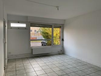 Maison de ville - 79 m² - 4 pièces