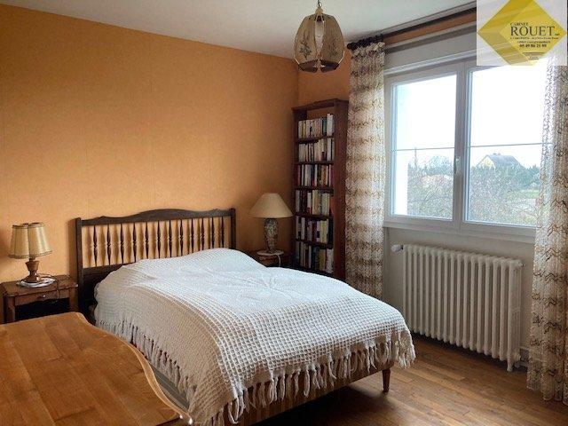 Maison - 115 m² - 6 pièces