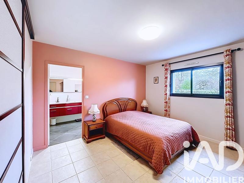 Maison - 185 m² - 6 pièces