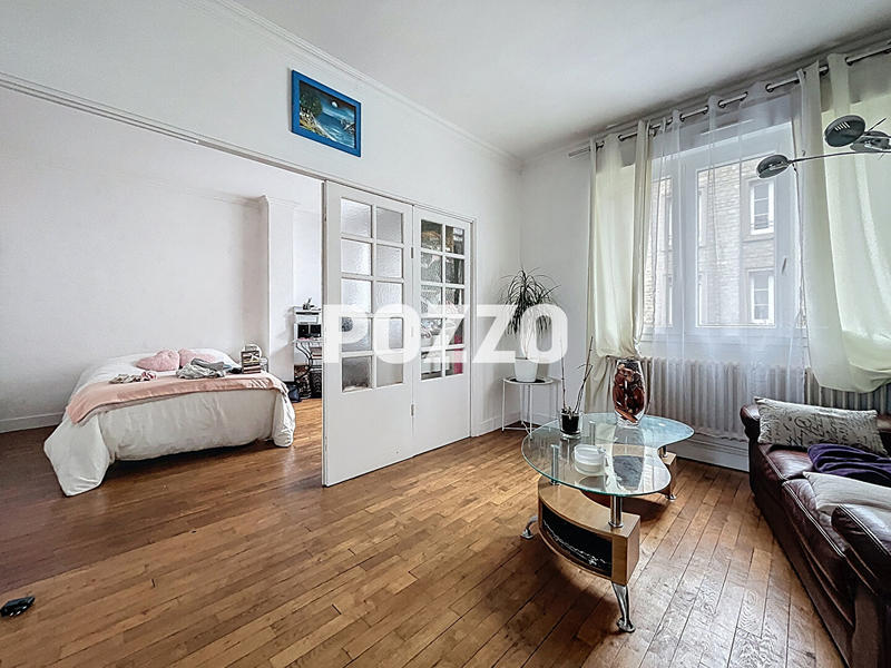 Immeuble - 10 pièces