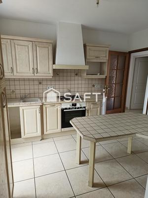 Maison - 96 m² - 4 pièces