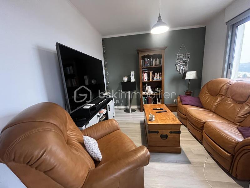 Appartement - 94 m² - 4 pièces
