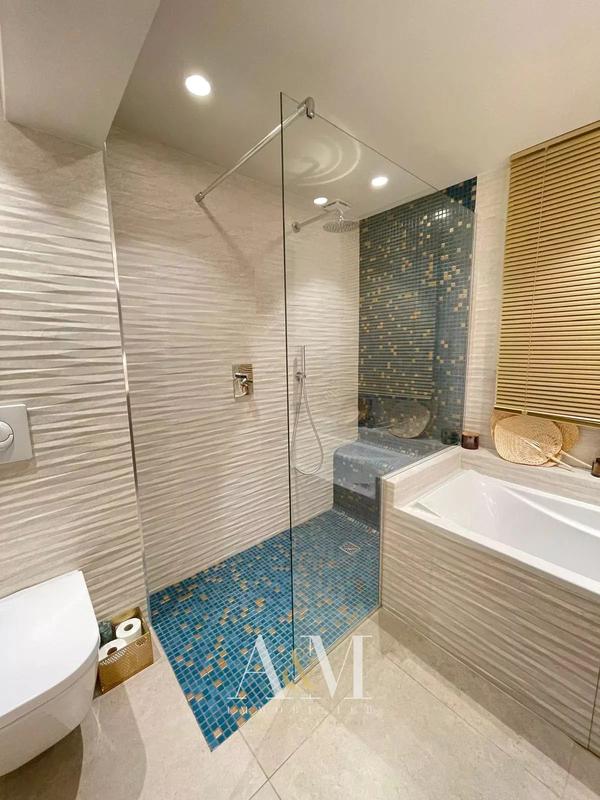 Villa - 202 m² - 6 pièces