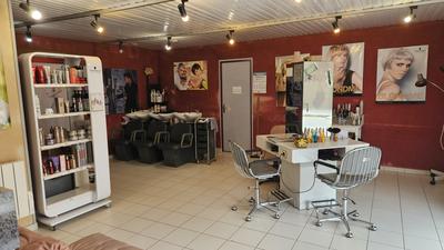 Local commercial - 80 m² - 3 pièces