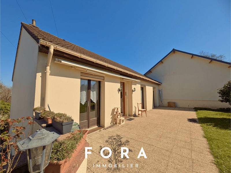 Maison - 80 m² - 4 pièces