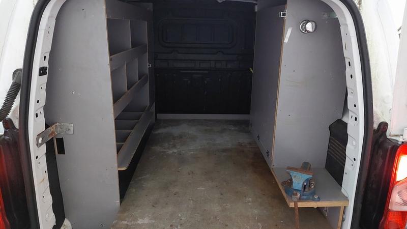 Peugeot Partner Fourgon Standard 1000 Kg Bluehdi 100 Ss Bvm5 Premiu