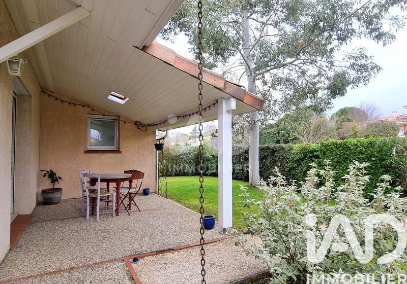 Maison - 185 m² - 8 pièces