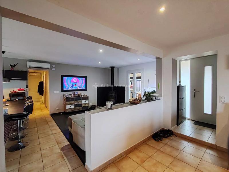 Maison - 95 m² - 5 pièces