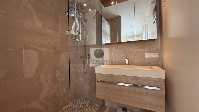 Maison - 172 m² - 6 pièces