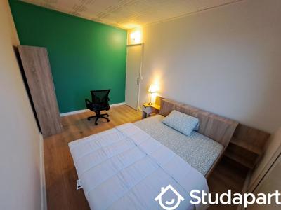 Chambre - 9 m² - 1 pièce