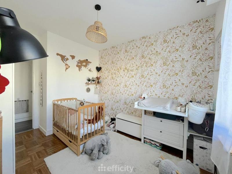 Appartement - 75 m² - 3 pièces