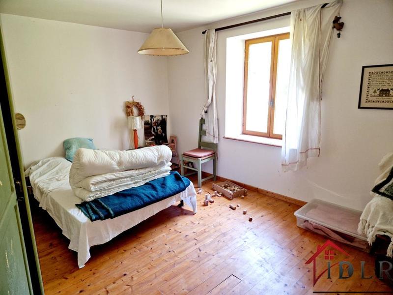 Maison - 190 m² - 5 pièces