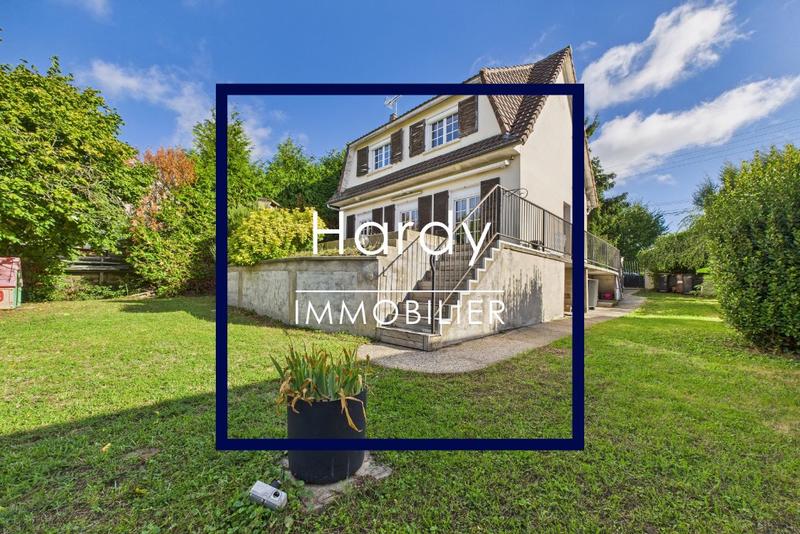 Maison - 93 m² - 5 pièces