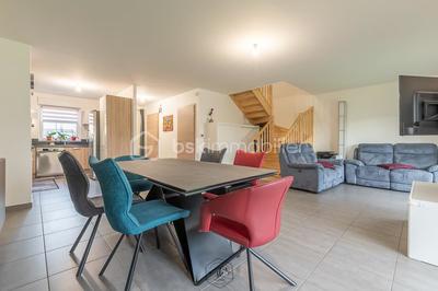 Maison - 101 m² - 5 pièces