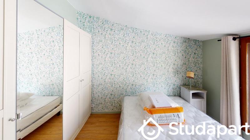 Chambre - 15 m² - 1 pièce