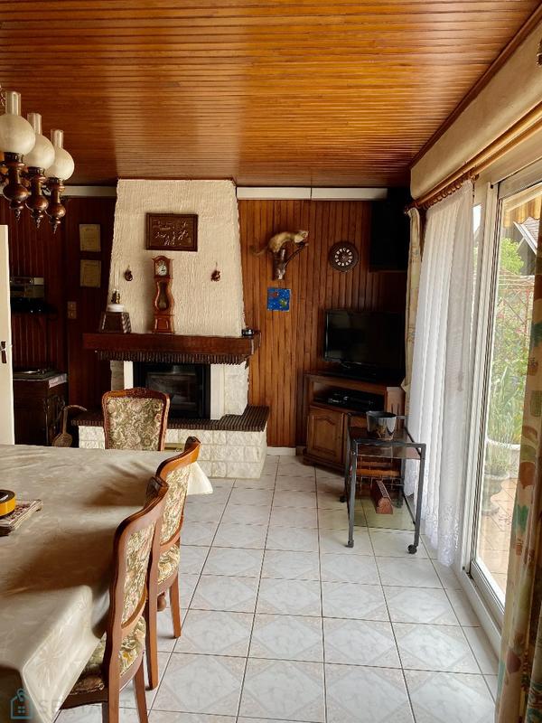 Maison de village - 529 m² - 4 pièces