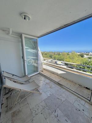 Appartement - 49 m² - 3 pièces