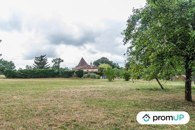 Maison ancienne - 320 m² - 7 pièces