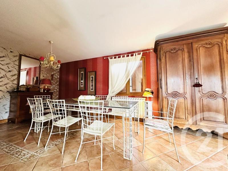 Maison - 134 m² - 5 pièces