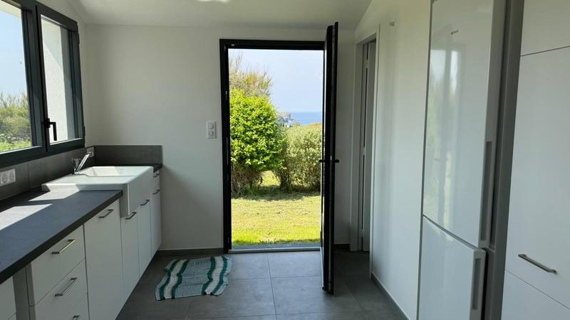 Maison - 350 m² - 21 pièces