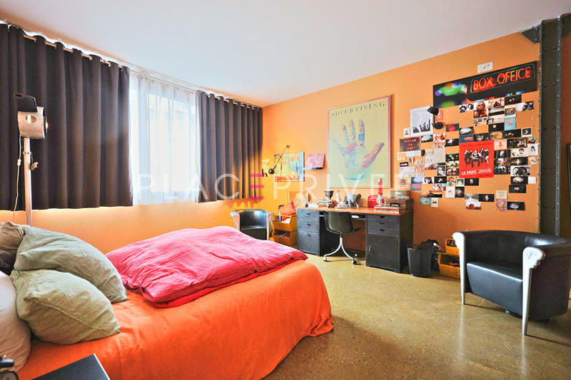 Appartement - 459 m² - 8 pièces