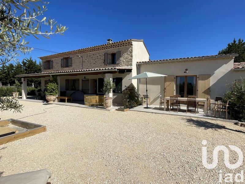 Maison - 187 m² - 5 pièces