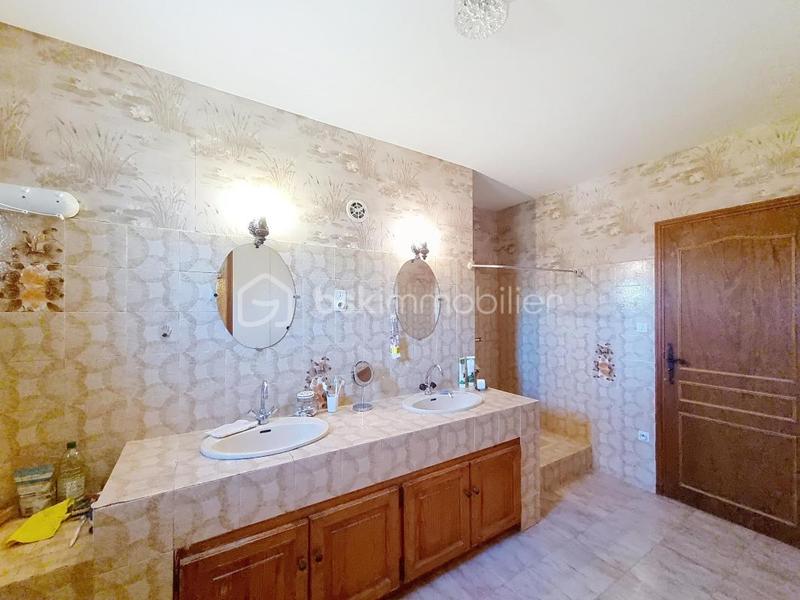 Maison de village - 177 m² - 6 pièces