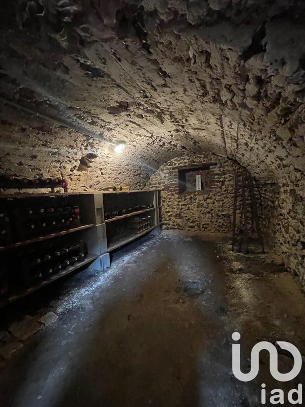 Maison - 216 m² - 11 pièces