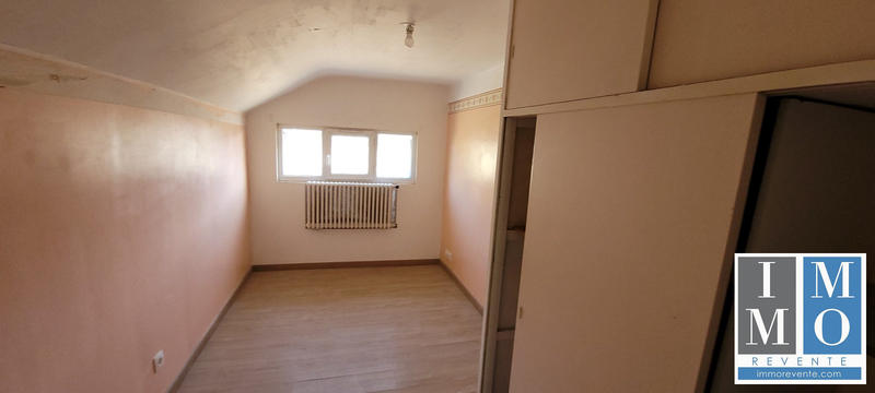 Maison - 100 m² - 5 pièces