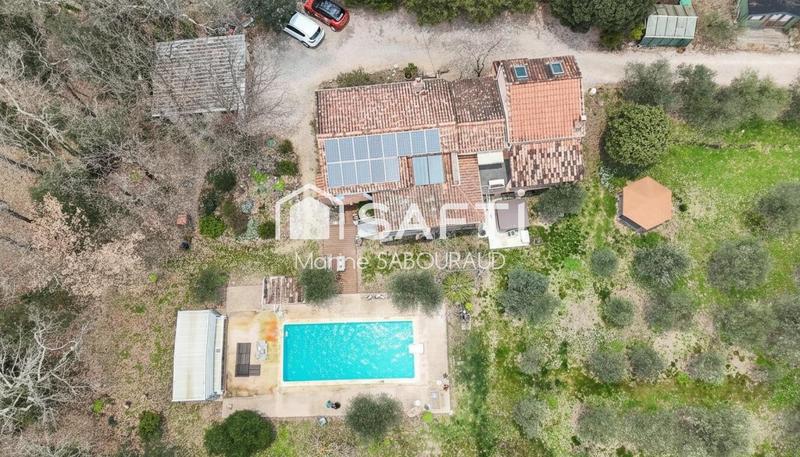 Maison - 107 m² - 4 pièces