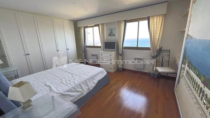 Appartement - 89 m² - 3 pièces