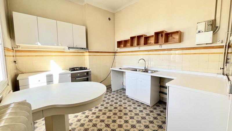 Appartement - 132 m² - 5 pièces