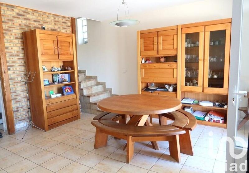 Maison - 150 m² - 9 pièces