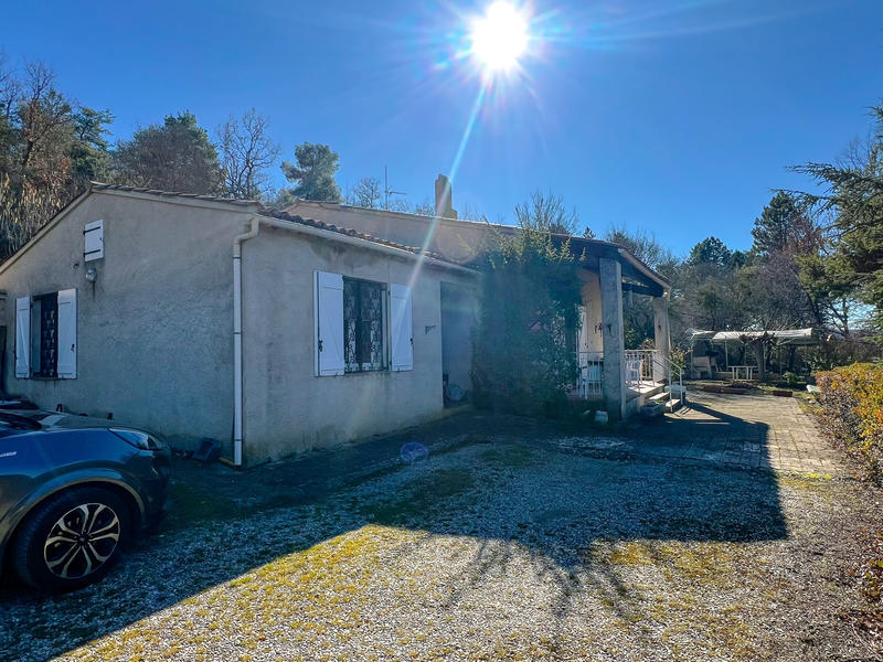 Maison - 101 m² - 4 pièces