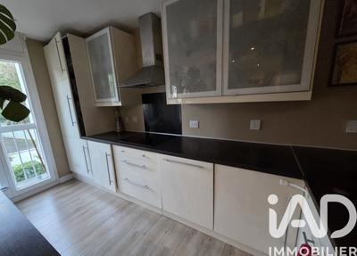 Appartement - 81 m² - 4 pièces