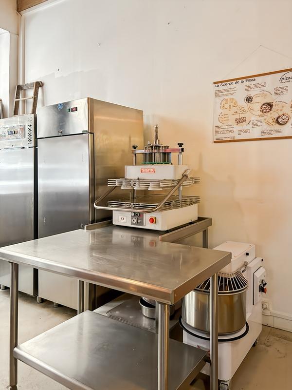 Fonds de commerce - 38 m²